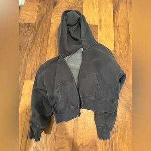Aritzia Cropped Zip-Up Hoodie in Charcoal Black
